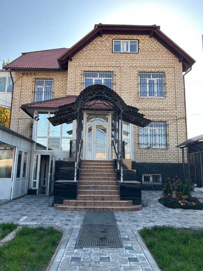 Aya Sofia Hostel Bishkek Exterior photo